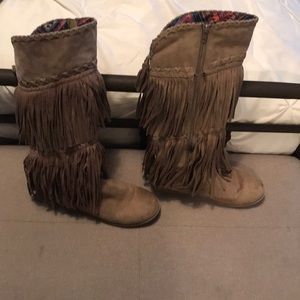 Justice tan suede-like fringed boots